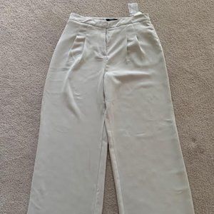 Wide leg, high waisted, pleated, Trousers